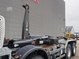 Mercedes-Benz Actros 3242 8x4 Hiab Multilift 25 tons hooklift!