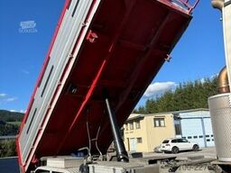 MAN TGS 37.500 3-Seitenkipper