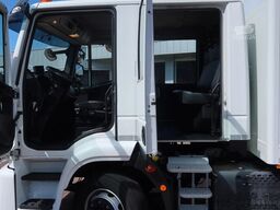 Iveco EuroCargo 120 E 250. 7 Persoons, manschappenwag...