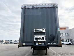 Krone Curtainsider / Planenauflieger / Gardin