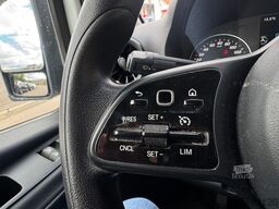 MERCEDES-BENZ Sprinter III Kasten RWD 317 CDI L4H2 Cam DAB SHZ