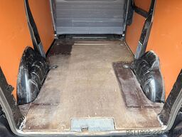 PEUGEOT Expert 1.6 HDi L1H1 Navteq2 Klima AHK Temp. 66kW