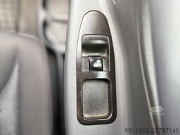 PEUGEOT Expert 1.6 HDi L1H1 Navteq2 Klima AHK Temp. 66kW