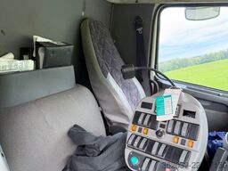 VOLVO FM 9 4X2 KEHRMASCHINE