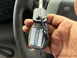 VOLVO FM 9 4X2 KEHRMASCHINE