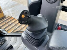 Caterpillar D2 LGP 12A | LEICA GPS