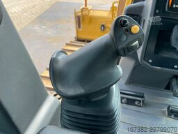 Caterpillar D2 LGP 12A | LEICA GPS