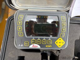 Caterpillar D2 LGP 12A | LEICA GPS