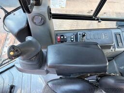 Caterpillar D4 LGP 15A (D6K / D6K2)