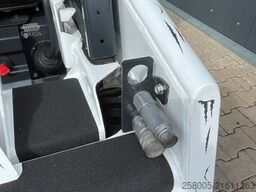 BOBCAT S 70   Kompaktlader