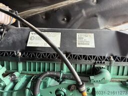 VOLVO FH 13.500 4X2 Spring/Air Globetrotter XL Full sp