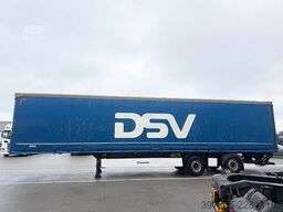Krone 2 axle Curtainsider / Planenauflieger