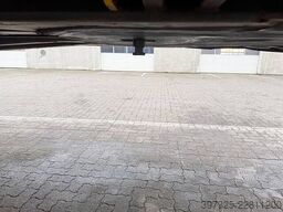 Krone 3 axle Curtainsider / Planenauflieger