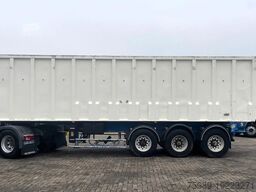 Benalu 48 m3,  5660 kg, 3 axels