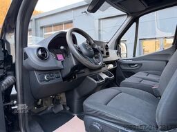 MERCEDES-BENZ Sprinter 319 CDI V6 4x4 Pritsche L3 ALLRAD Autom