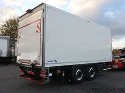 Schmitz ZKO 18 Unterflurkühlung durchladbar LBW