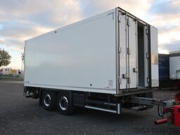 Schmitz ZKO 18 Unterflurkühlung durchladbar LBW