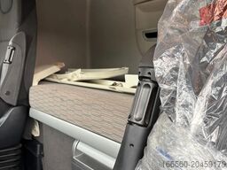 DAF XF SUPER SPACE CAB ZF INTARDER, different locat...