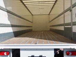 DAF CF 290 FA Bak + Dhollandia klep 2000 KG