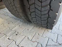 Mercedes-Benz Axor 1829 K 4X2 Kipper mit Kran Atlas 125.2