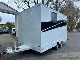 Böckmann /Steinsberger/RJH/Hopster 3 Pferdeanhänger