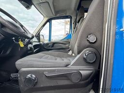 IVECO Daily Kasten 35S18 /6 Sitze/ 3.0L / 3,5T Anh.