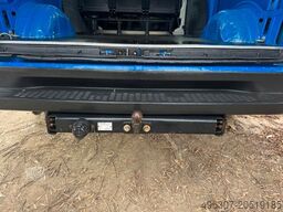 IVECO Daily Kasten 35S18 /6 Sitze/ 3.0L / 3,5T Anh.