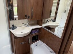 Hymer Exsis T 588