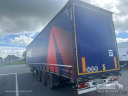 Schmitz Cargobull Curtainsider Mega
