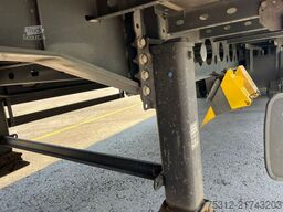 Schwarzmueller SPA 3/E  Liftachse LBW 2000kg