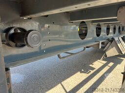 Schwarzmueller SPA 3/E  Liftachse LBW 2000kg