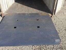 Stahlrampe Rampe Containerrampe Schwerlastrampe Auffahrampe