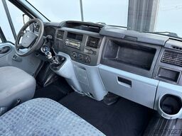 Ford Trans/Tour/Bus 2006