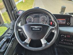 M.A.N. 26.440 TGX XXL 6X2-4 STEER AXLE