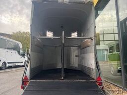 BÖCKMANN Classic 2 Pferdeanhänger Vollpoly 2t.