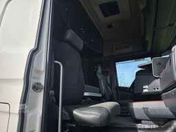 SCANIA R490