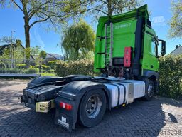 Mercedes-Benz Actros 1943