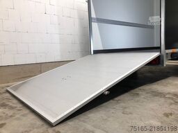 Vezeko TK C 27.35 Rampe Kofferanhänger