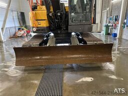 Volvo ECR 235EL w/ rototilt, tooth bucket and sanding bu