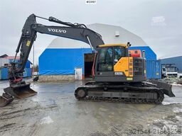 Volvo ECR235EL crawler excavator w/ sanding tray, rototi