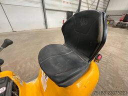JCB 8008