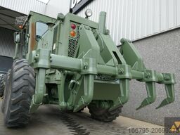 Caterpillar 130G Ex-army