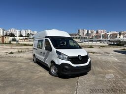 Renault Traffic Camper | 2 Posti Letto | Cucina | Pronto a Viaggiare