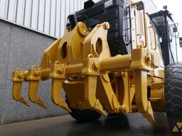 Caterpillar 140M3