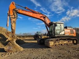 HITACHI ZX 300 LC