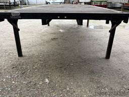 Krone 7,82m Baustoff Brücken Zurringe Kranbar