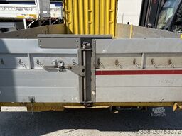 Krone Baustoff Wechselbrücke 7,45m Türen