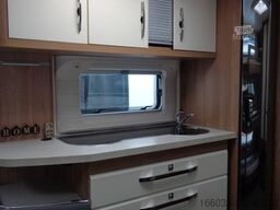 HOBBY de luxe 545 KMF *3-fach Etagenbett*Vorzelt*