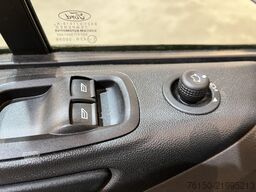 Ford Transit Custom 280 2.0 TDCI L1H1 Trend 130 PK A...