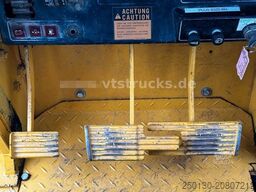 KOMATSU D37E-2 Planierraupe Oldtimer